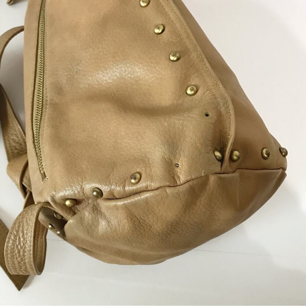 Patti Hansen for HUNG ON U Tan Leather Bronze Studded Cross Body Sling Bag Cross - Picture 10 of 16